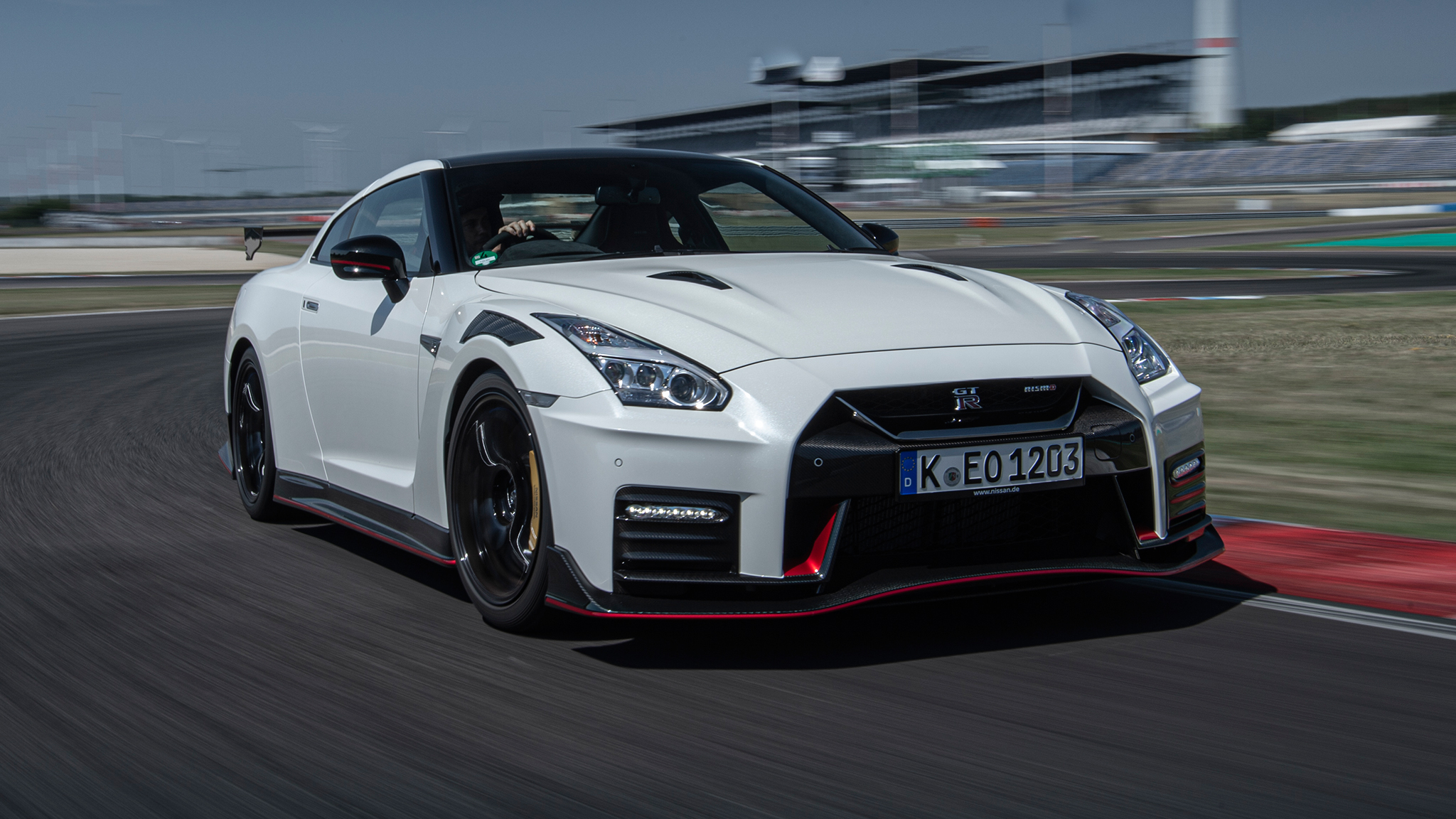 2020 Nissan GT-R