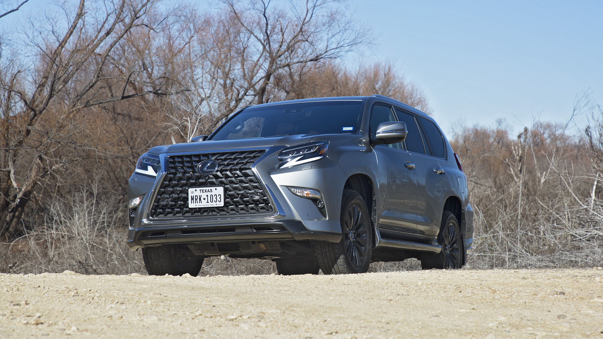 2020 Lexus GX460 Reminds Us Why We Love Old-School SUVs