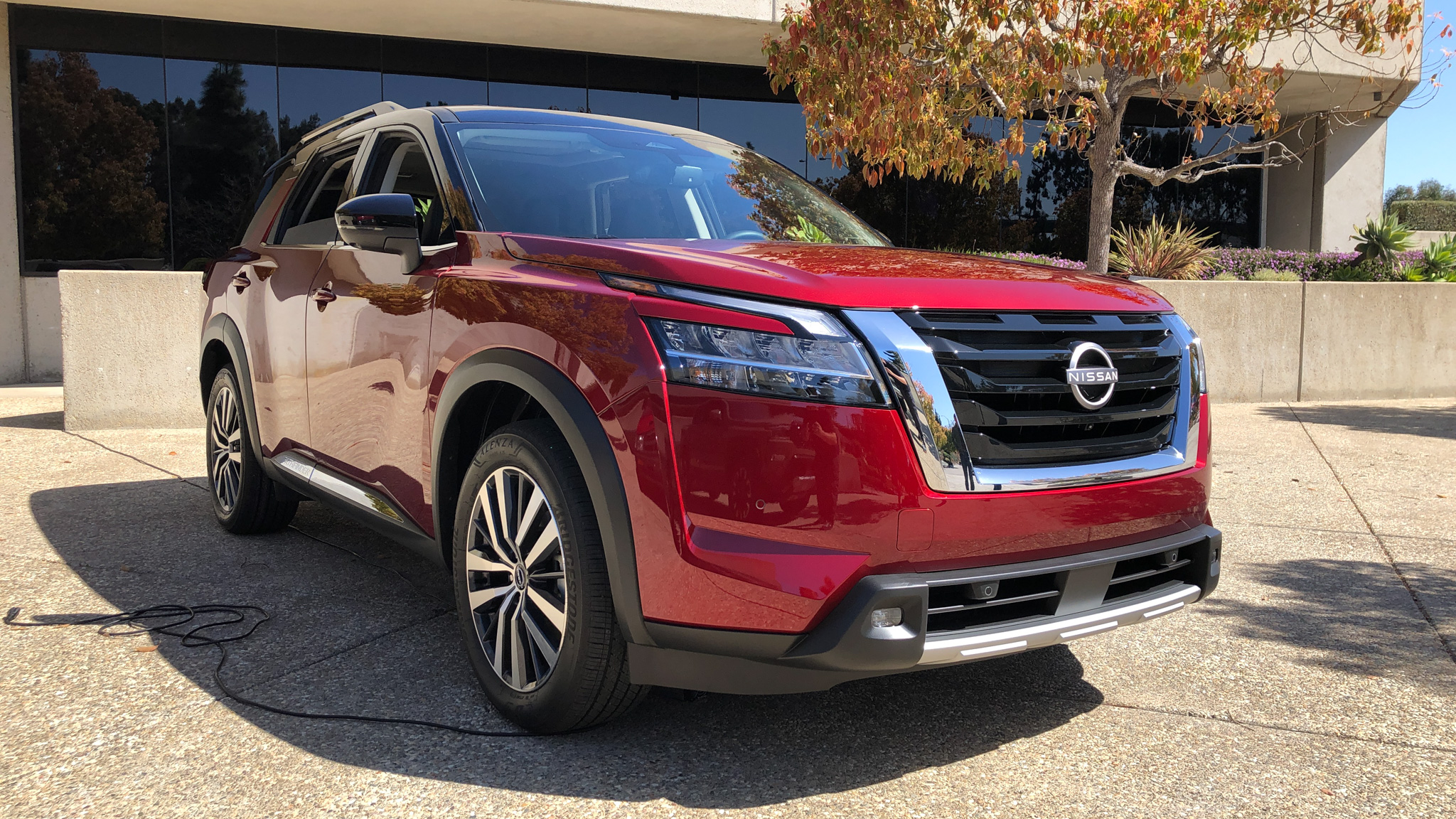 013_Nissan_Pathfinder_Platinum