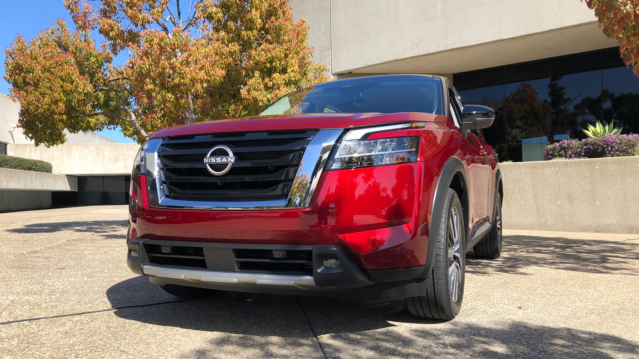 016_Nissan_Pathfinder_Platinum