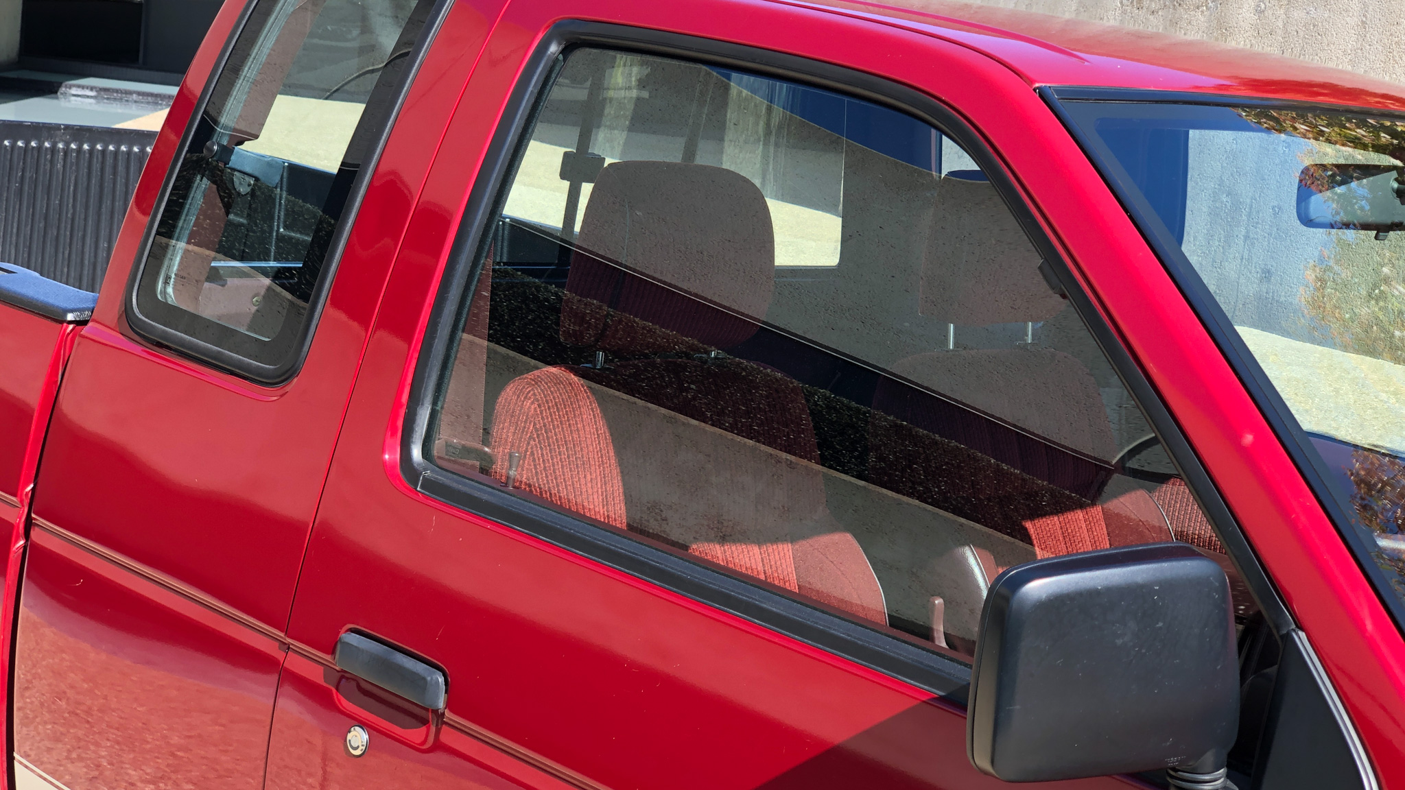 025_1991_Nissan_Hardbody_Pickup