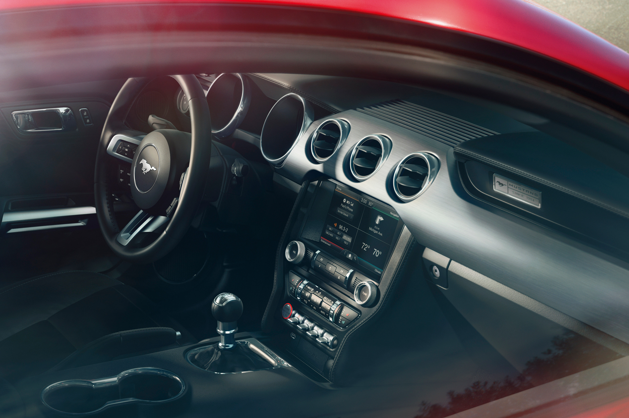 2015-Ford-Mustang-interior