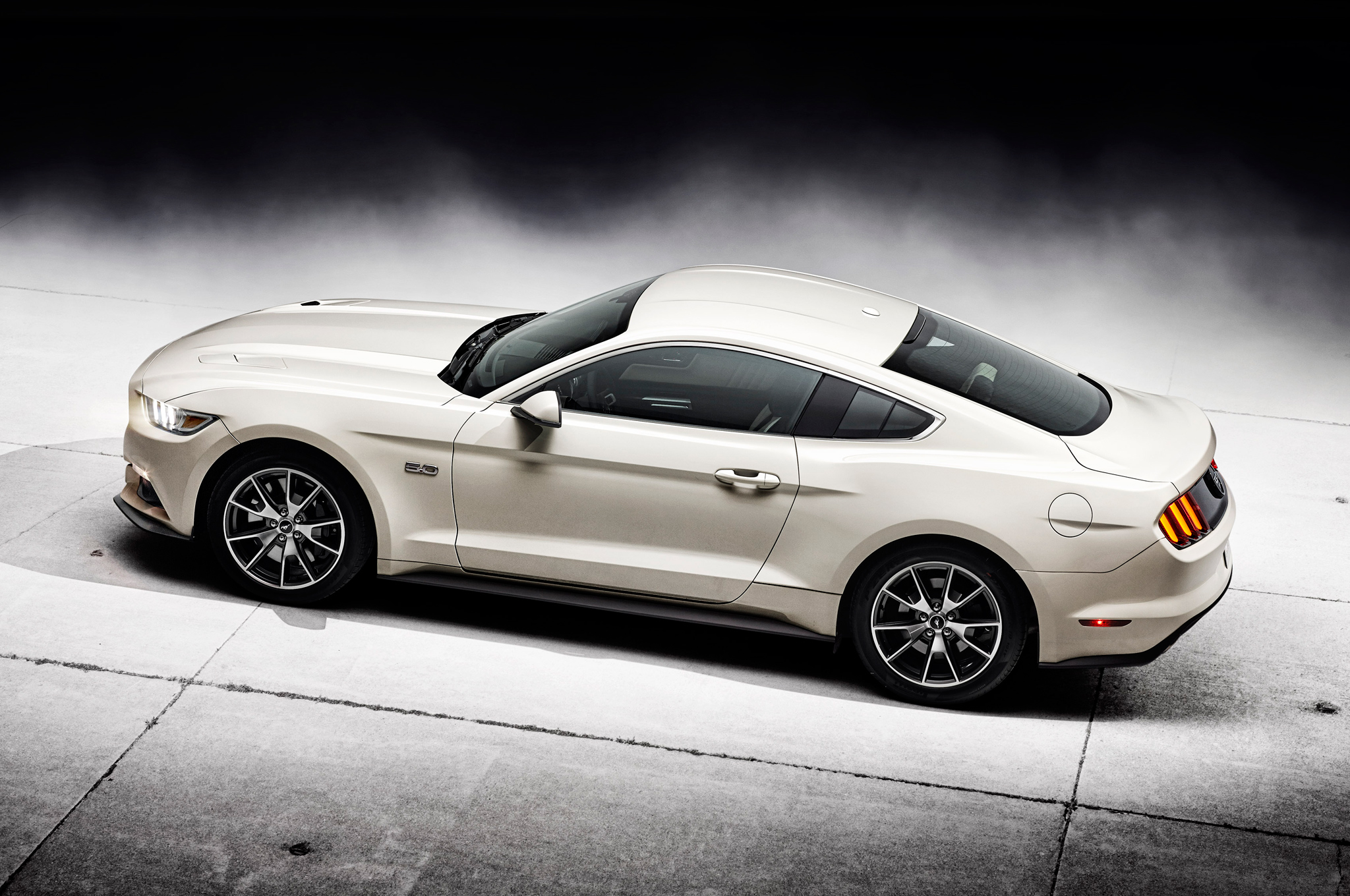 2015-ford-mustang-50-year-limited-edition-top-down1