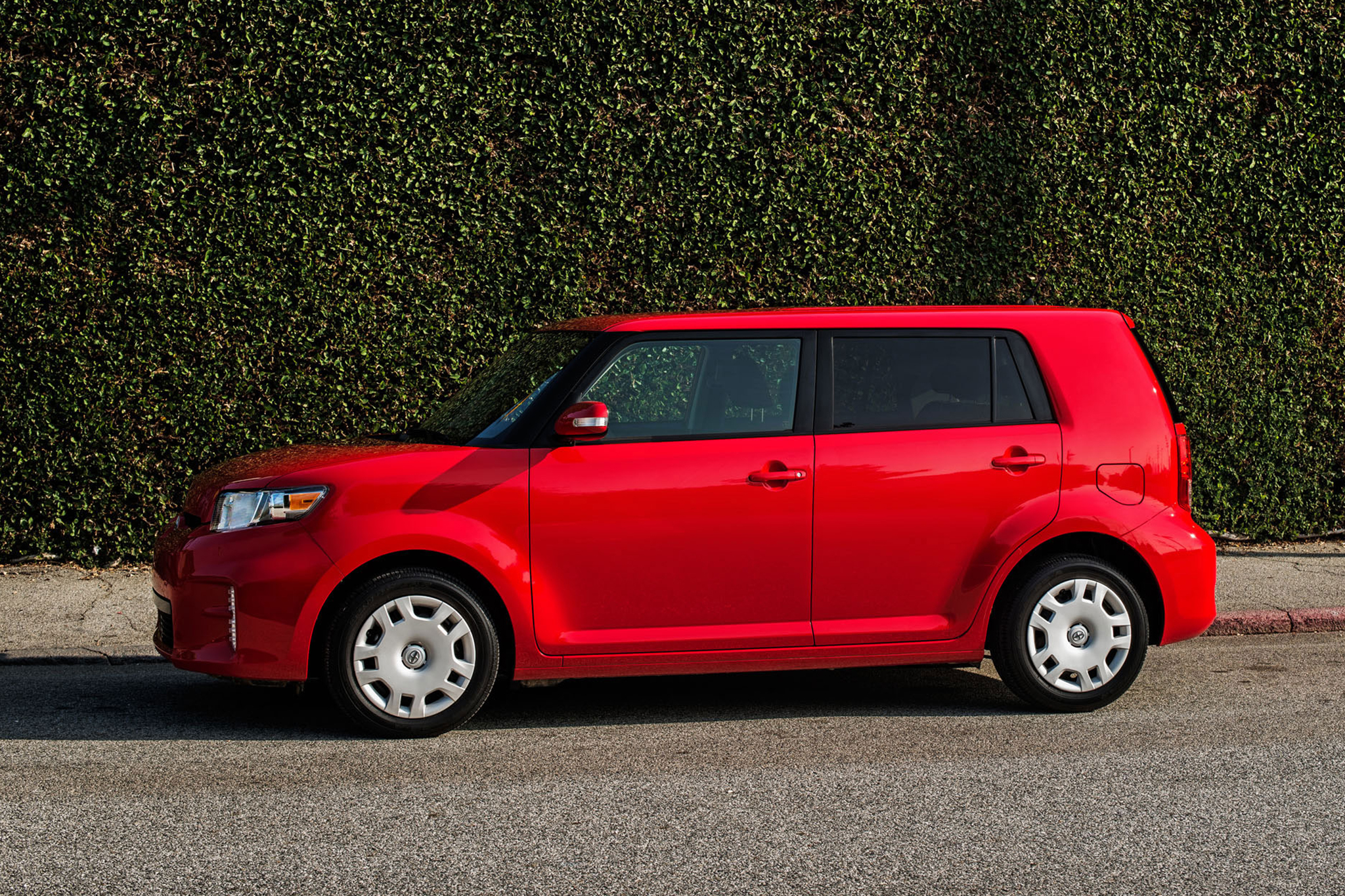 2015 Scion xB Price Rises $150 to $17,890