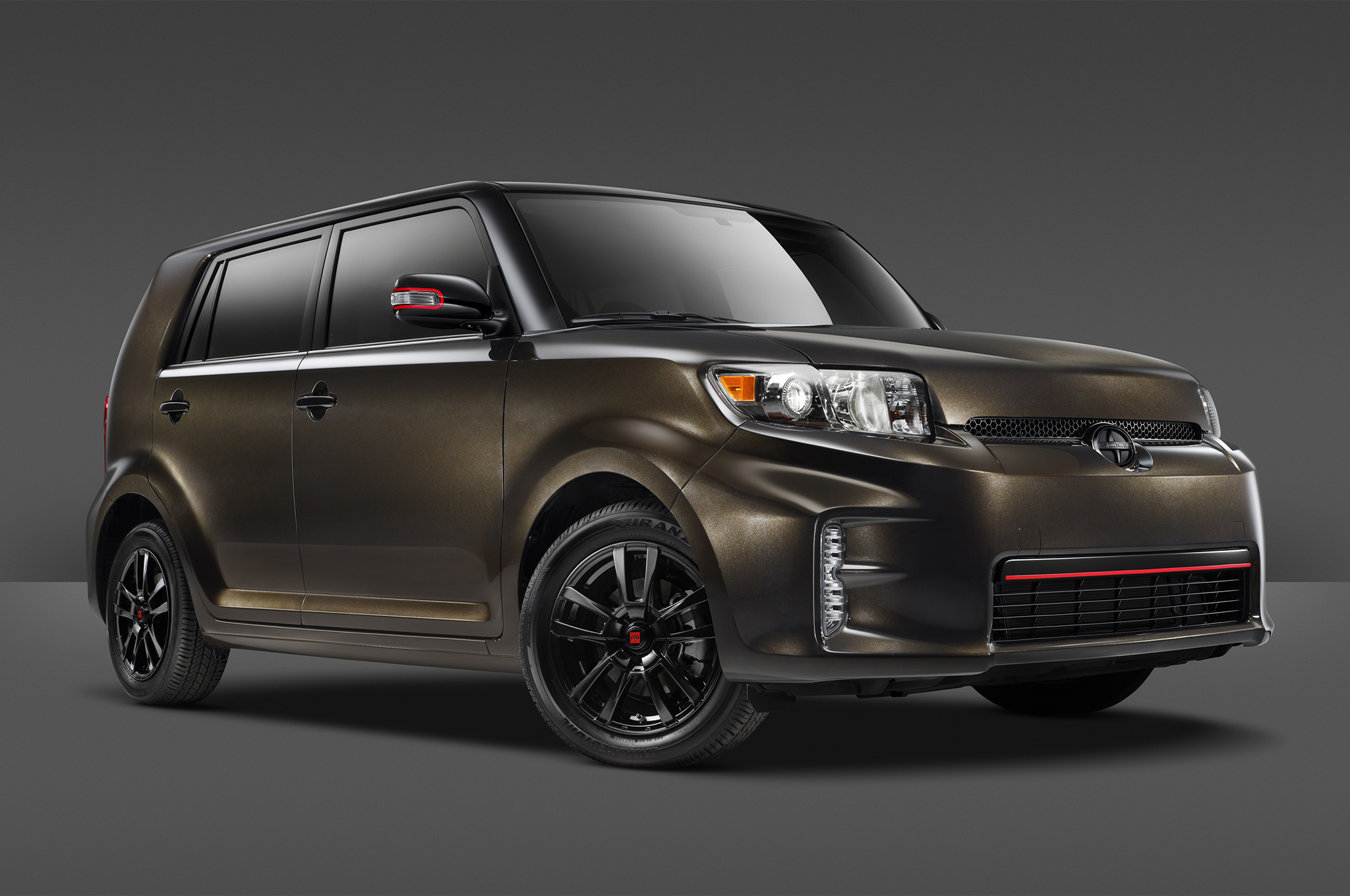 Scion xB Says Goodbye with 686 Parklan Edition Model