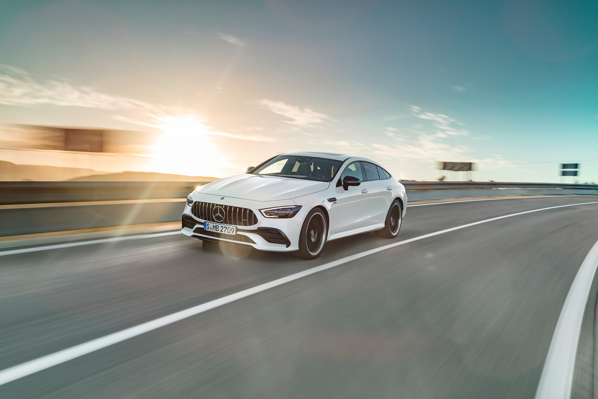 2019 Mercedes AMG GT 53 05