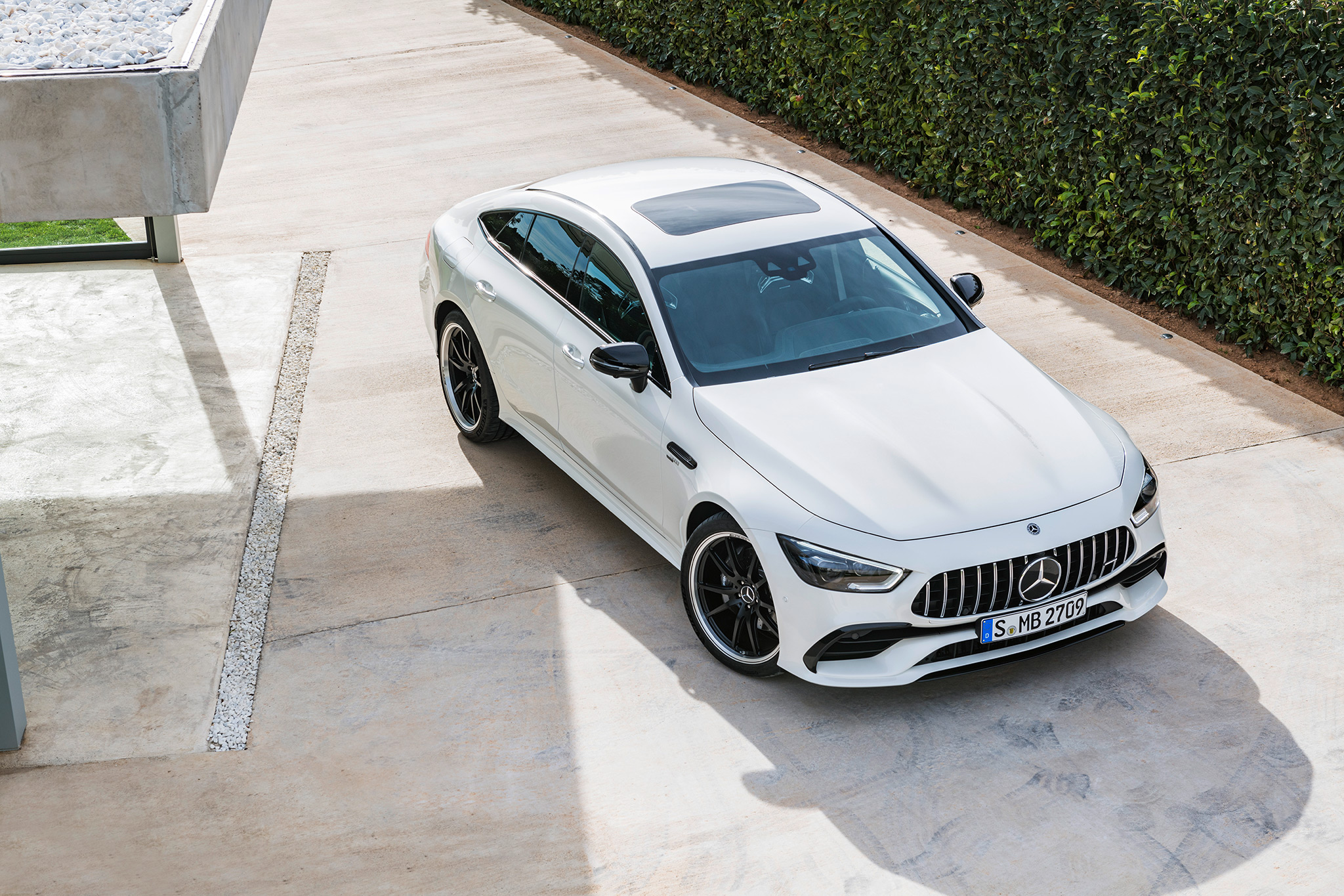 2019 Mercedes AMG GT 53 24