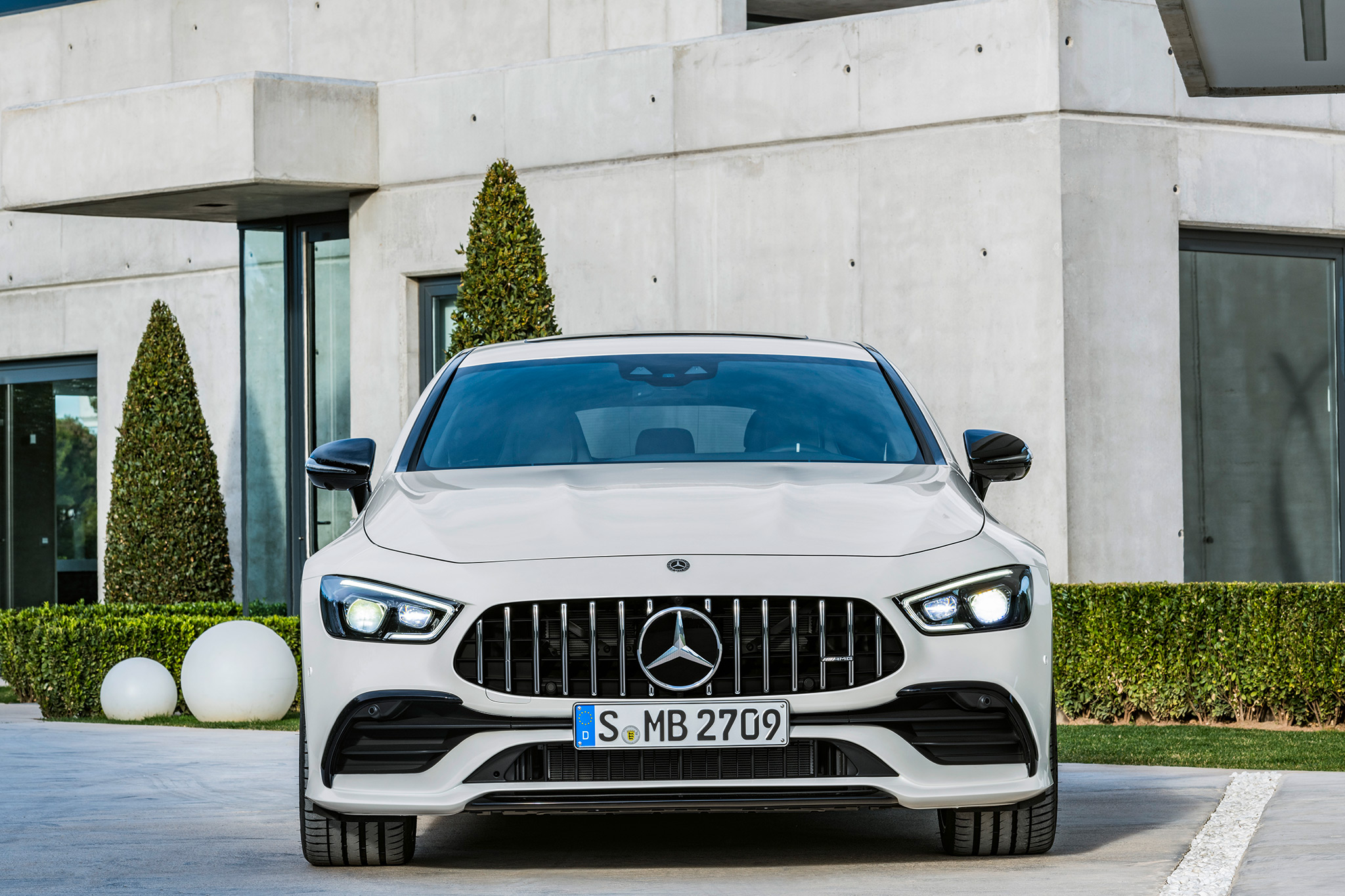 2019 Mercedes AMG GT 53 30