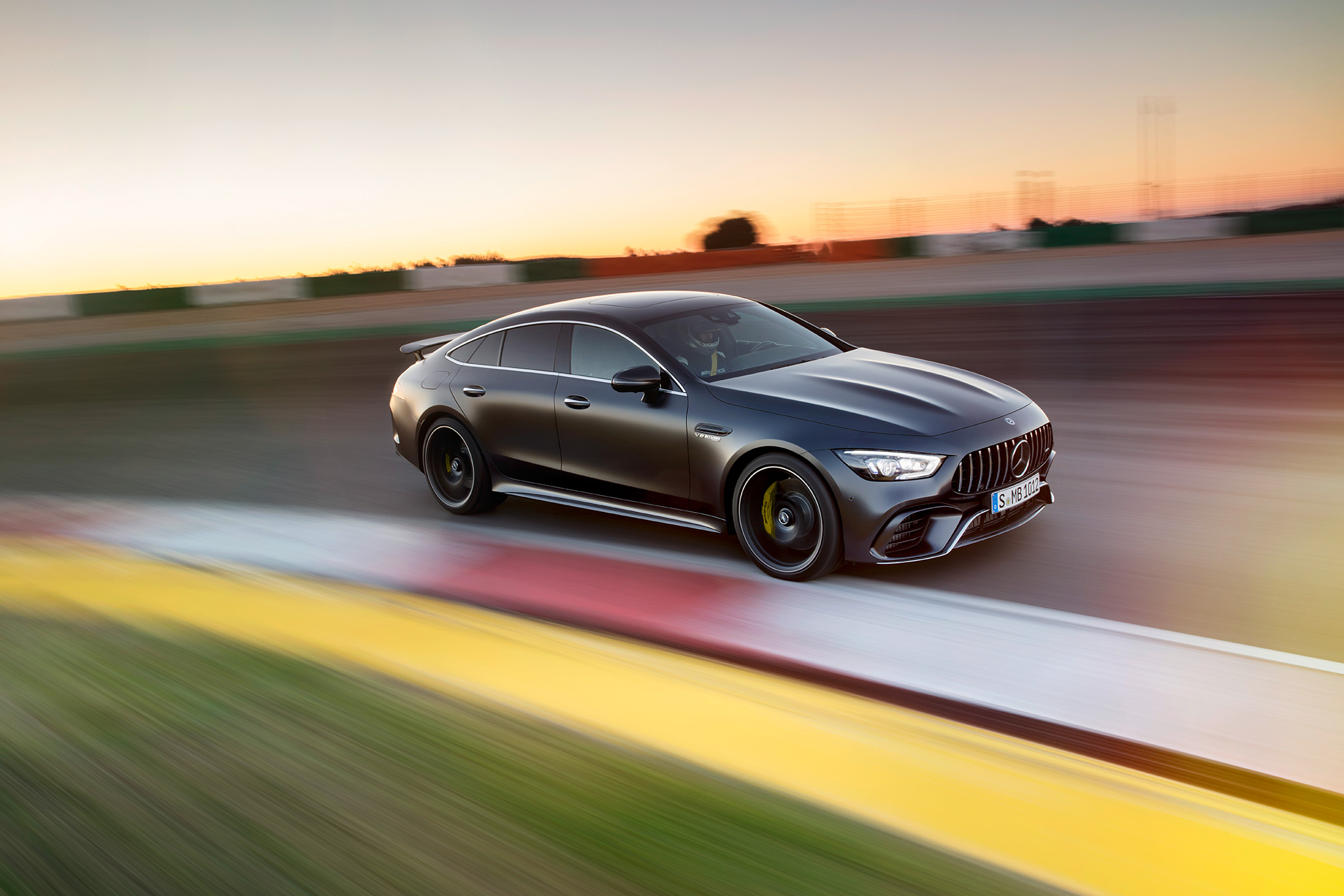 2019 Mercedes AMG GT 63 S 07