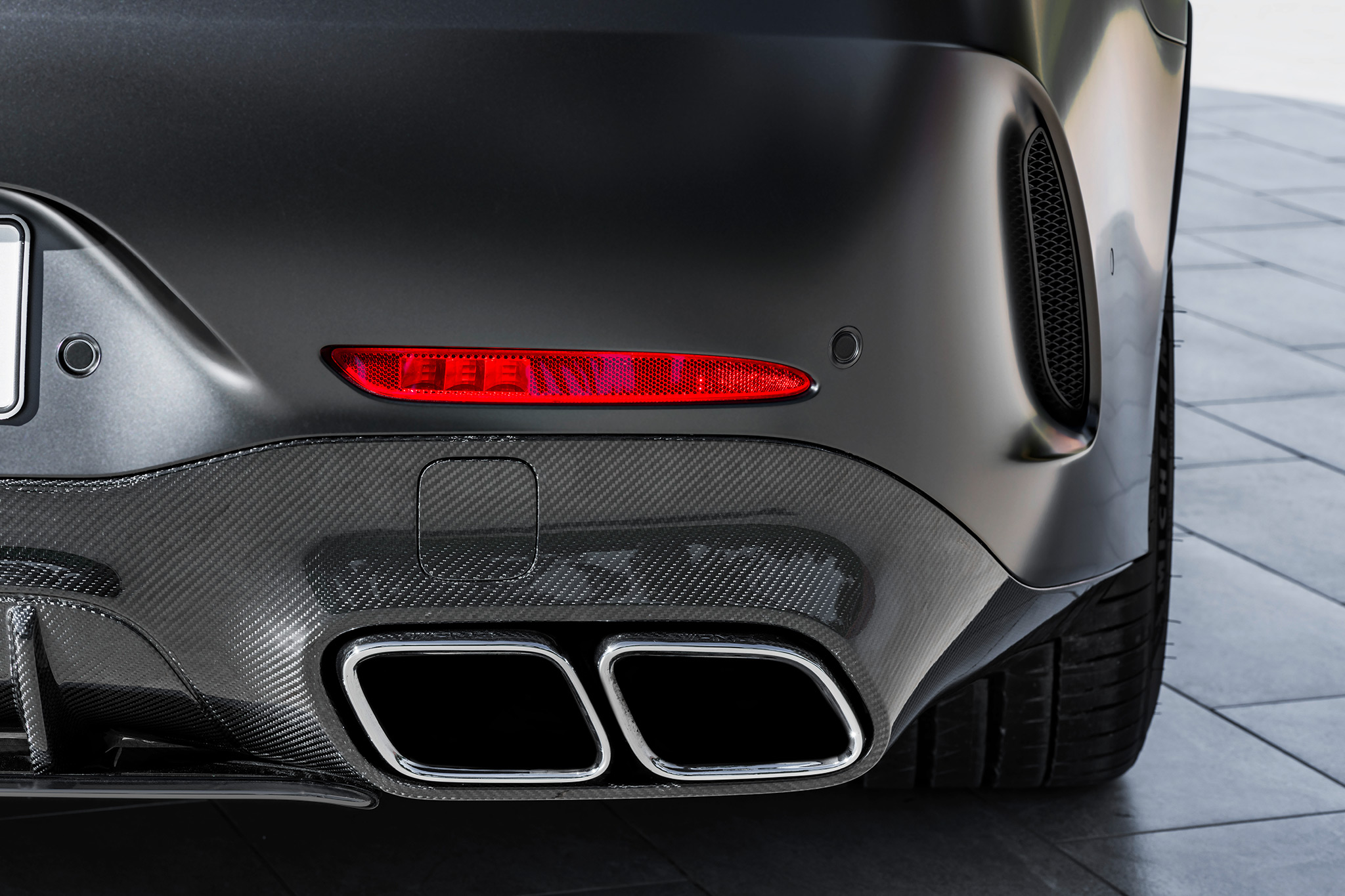 2019 Mercedes AMG GT 63 S 25