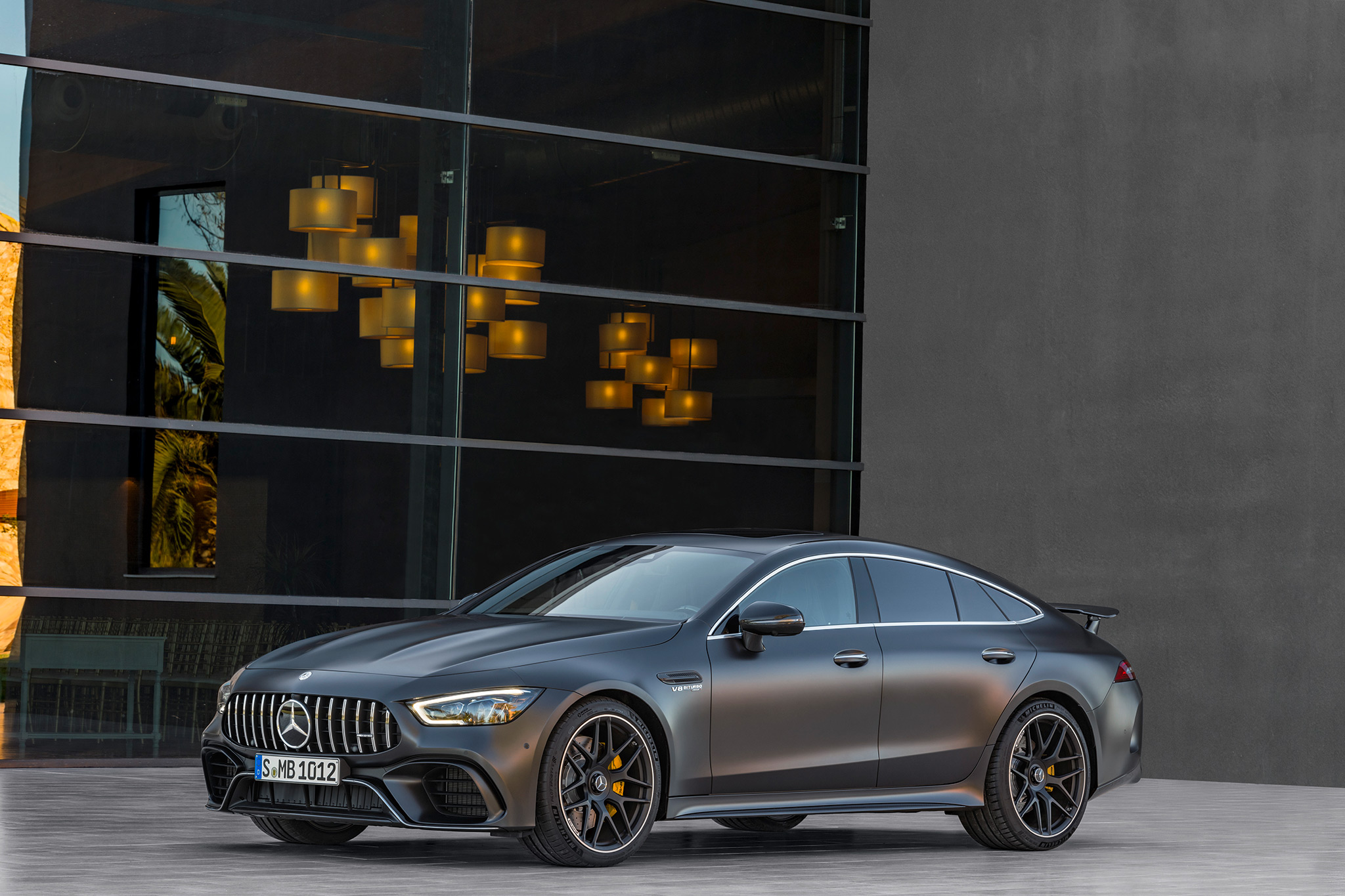 2019 Mercedes AMG GT 63 S 36