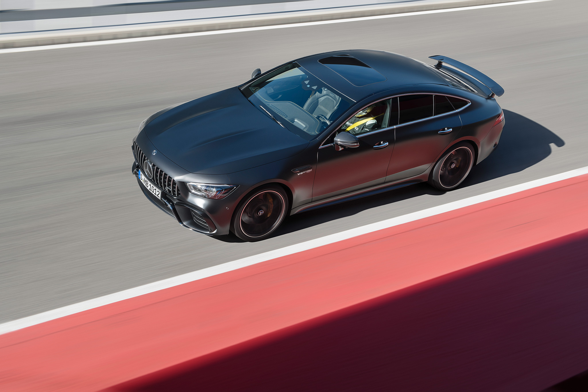 2019 Mercedes AMG GT 63 S 37