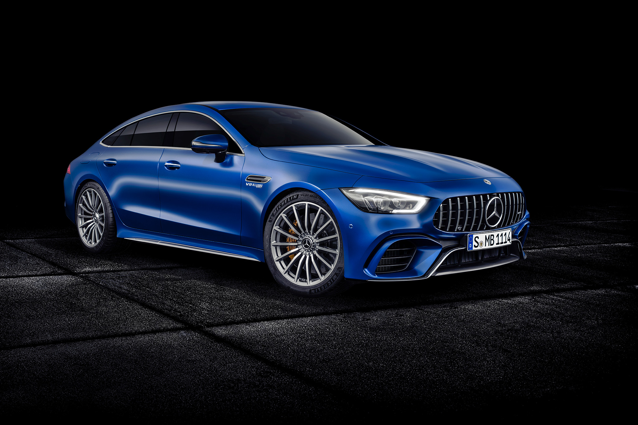 2019 Mercedes AMG GT 63 S 44