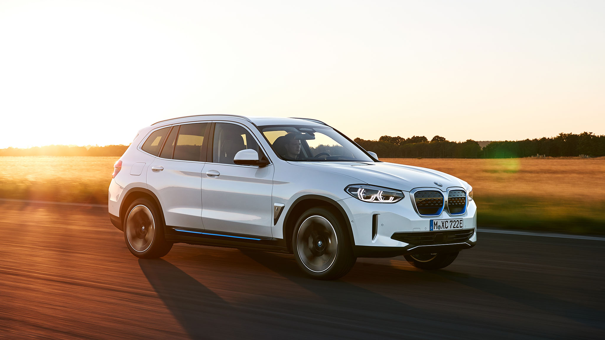 BMW iX3 31