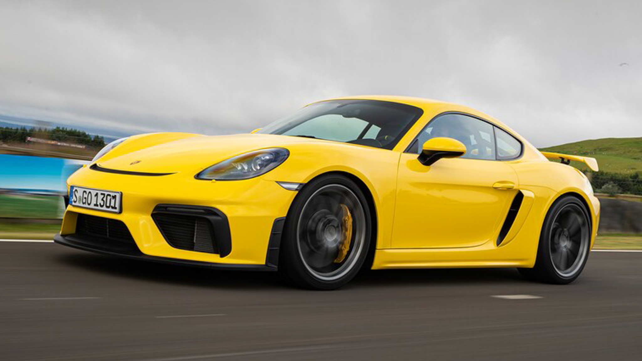 2021 Porsche 718 Cayman