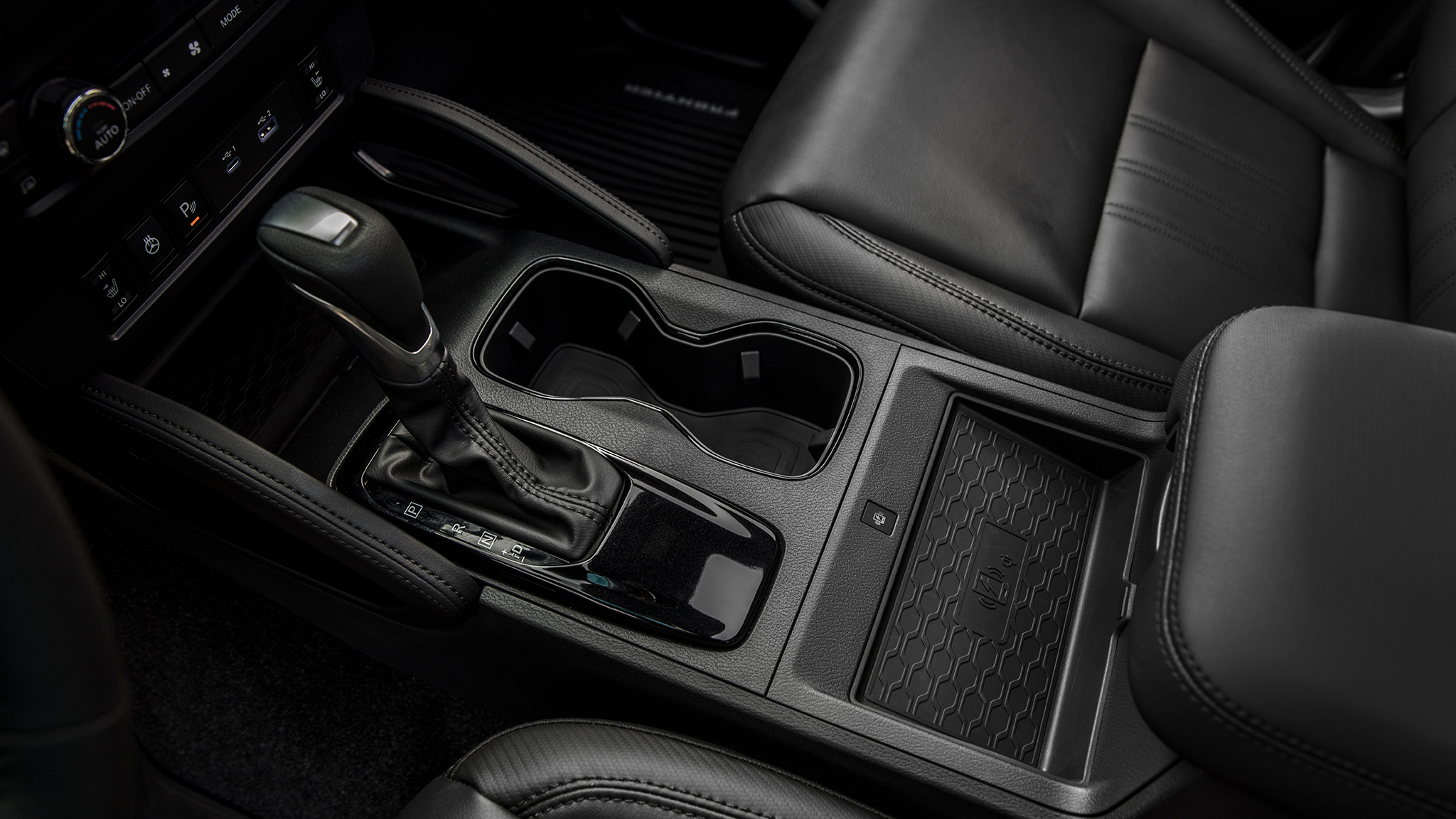 2022 Nissan Frontier 13