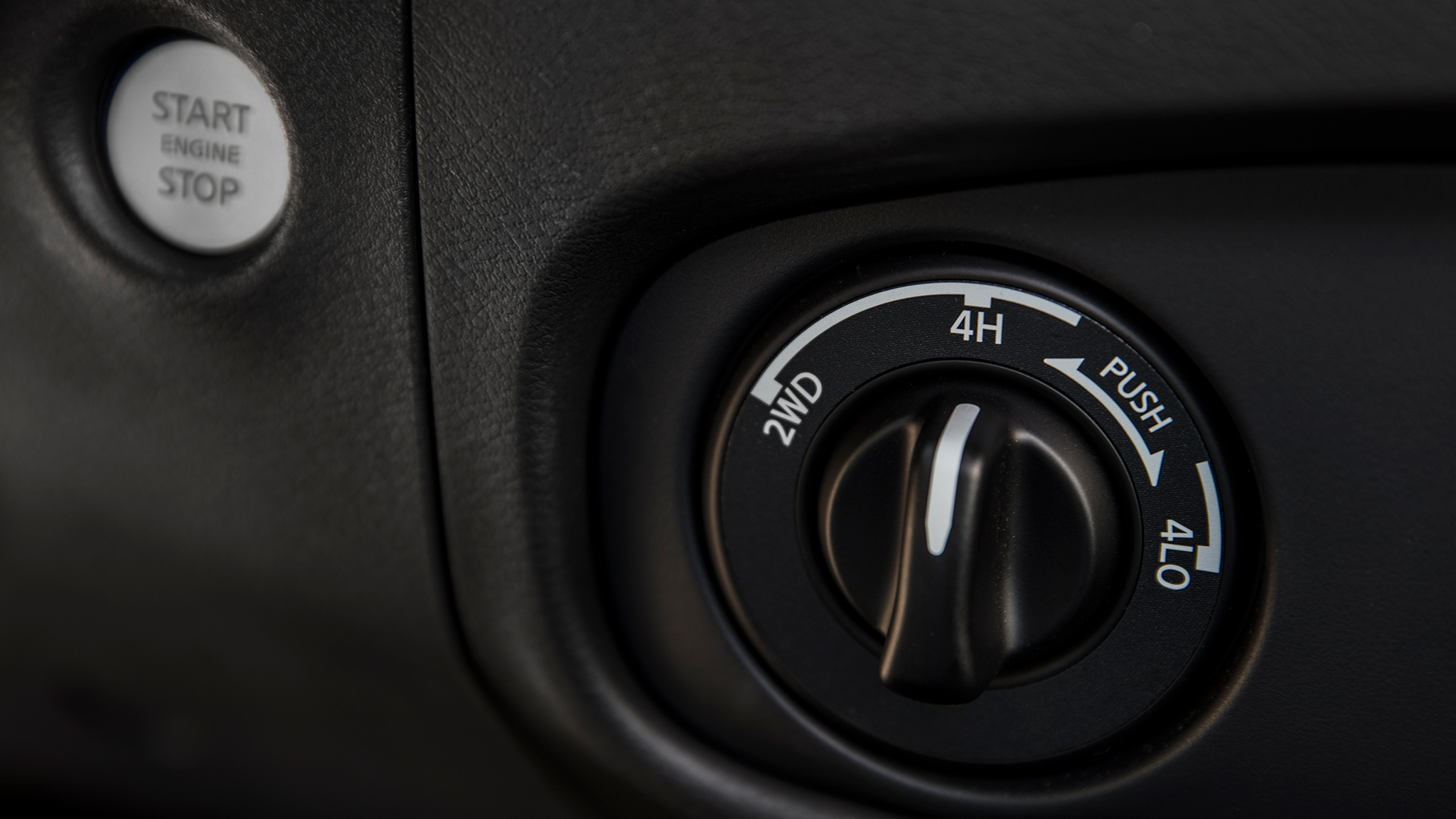 2022 Nissan Frontier 16