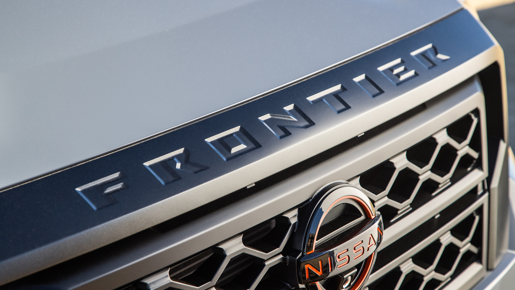 2022 Nissan Frontier 23