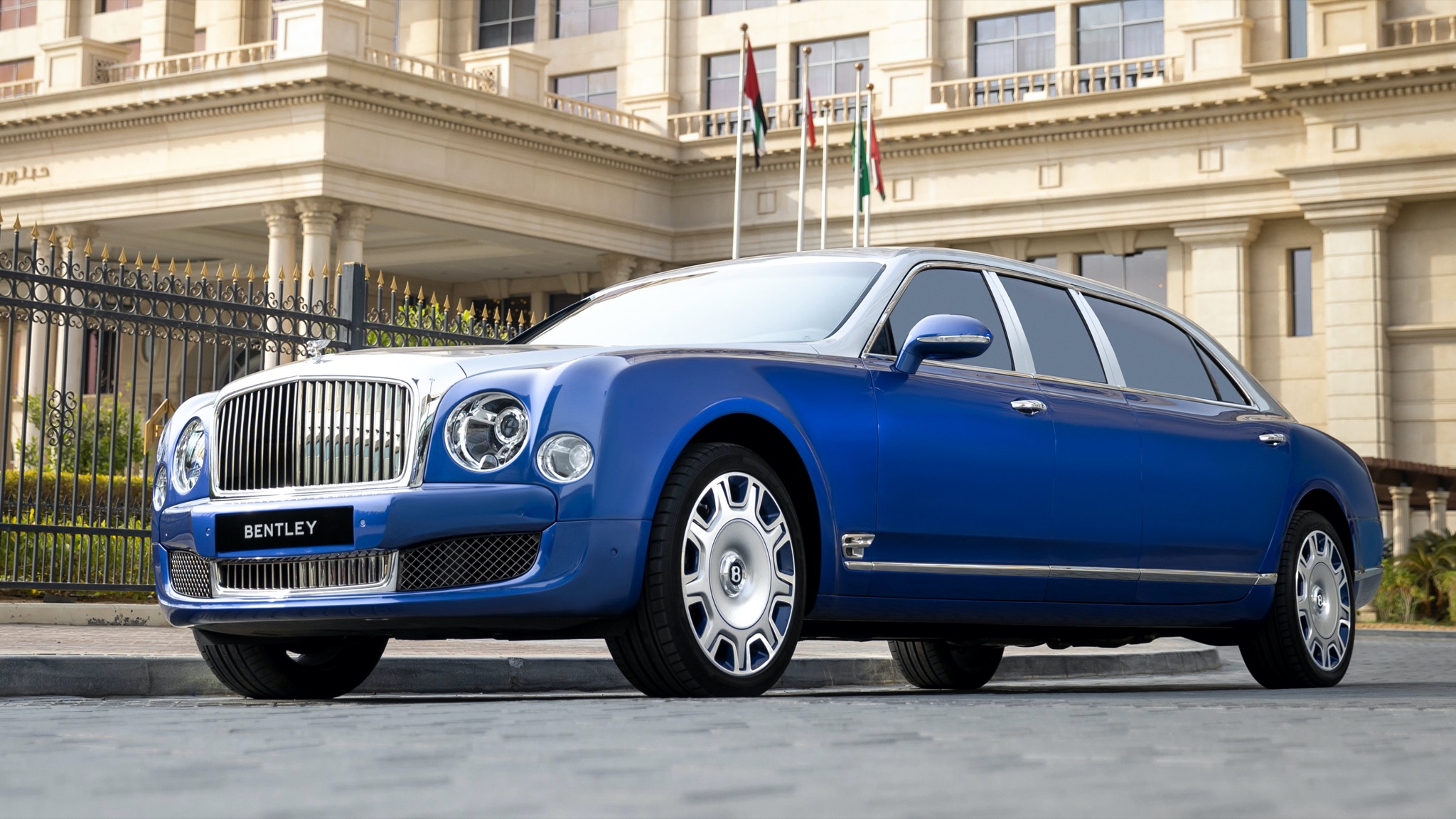This Massive Bentley Mulsanne Limo Should Ensure You Command Maximum Attention