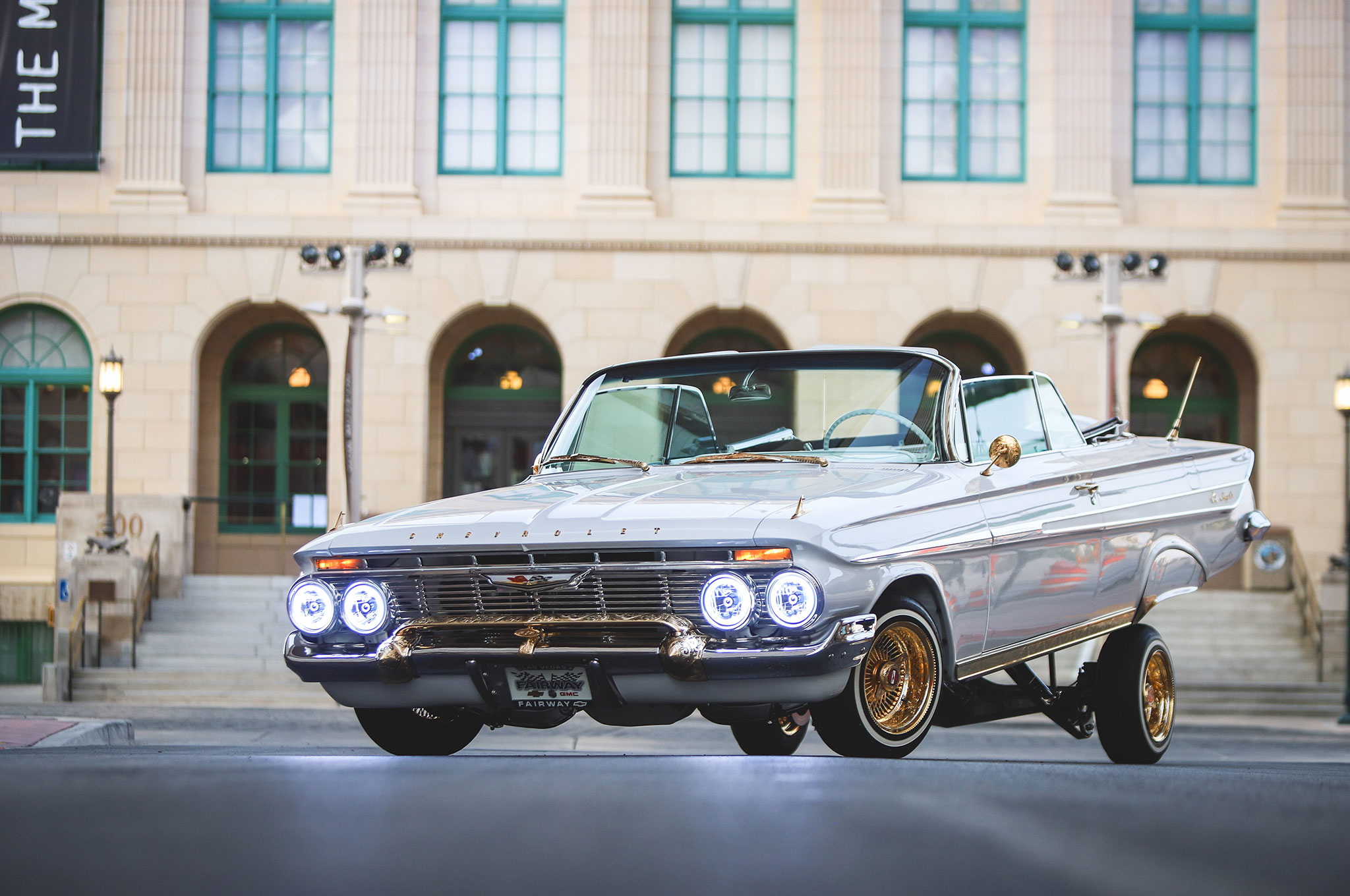 09 61 impala front view dropped front locked up rear